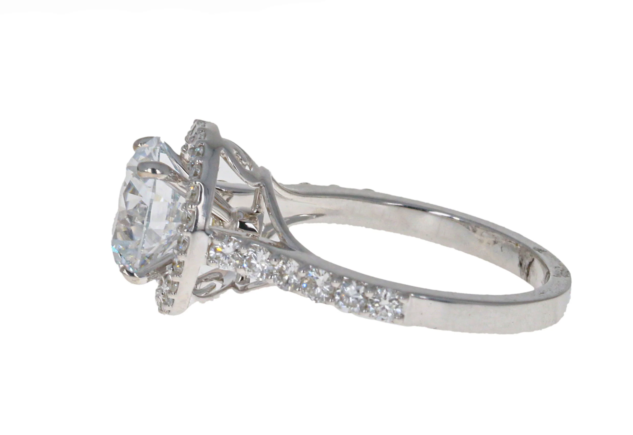 WF 3 Carat Round Diamond Engagement Ring 14kt - Image 5