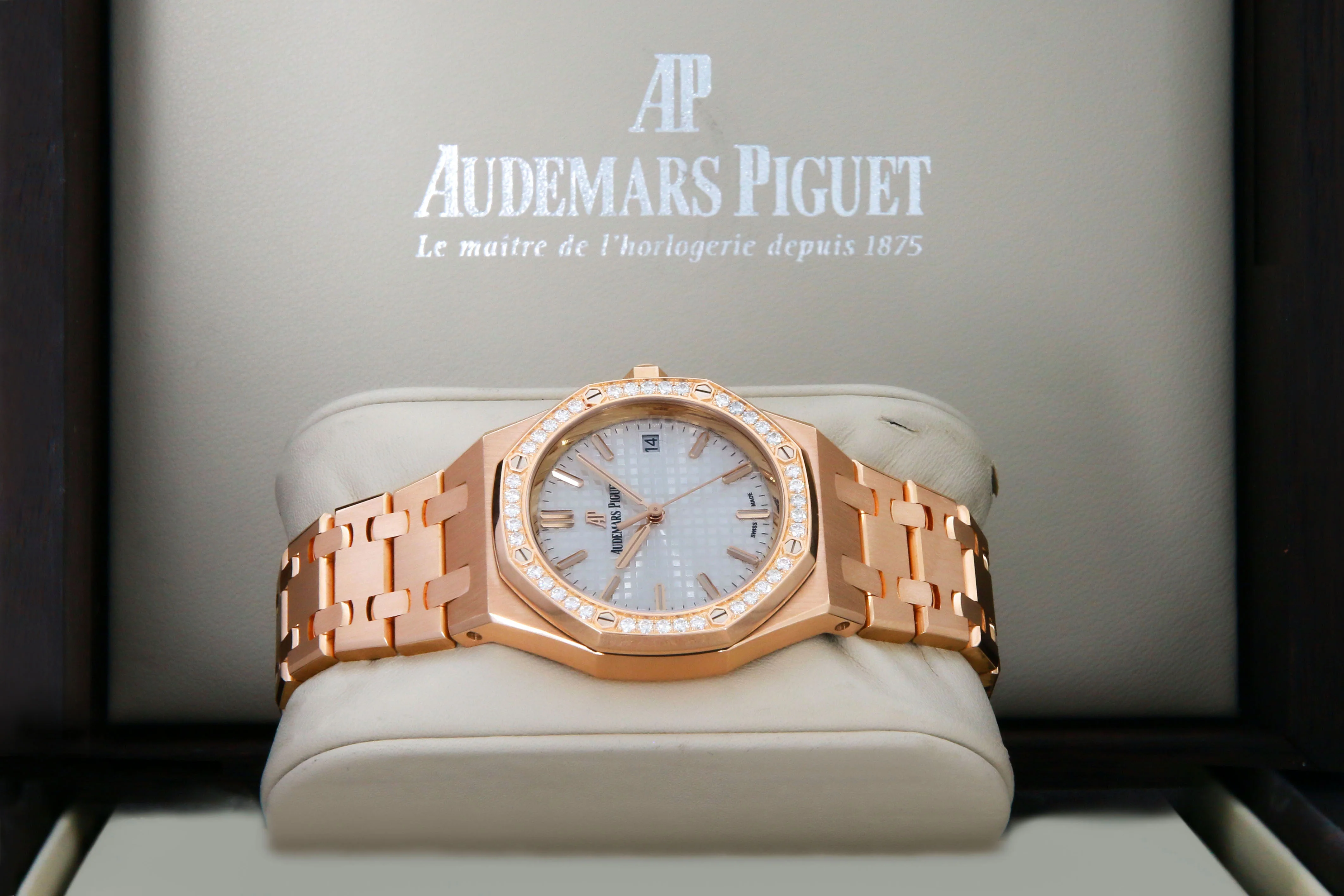 AUDEMARS PIGUET ROYAL OAK 37MM (20BP) #15451O (FACTORY DIAMOND BEZEL) - Image 4