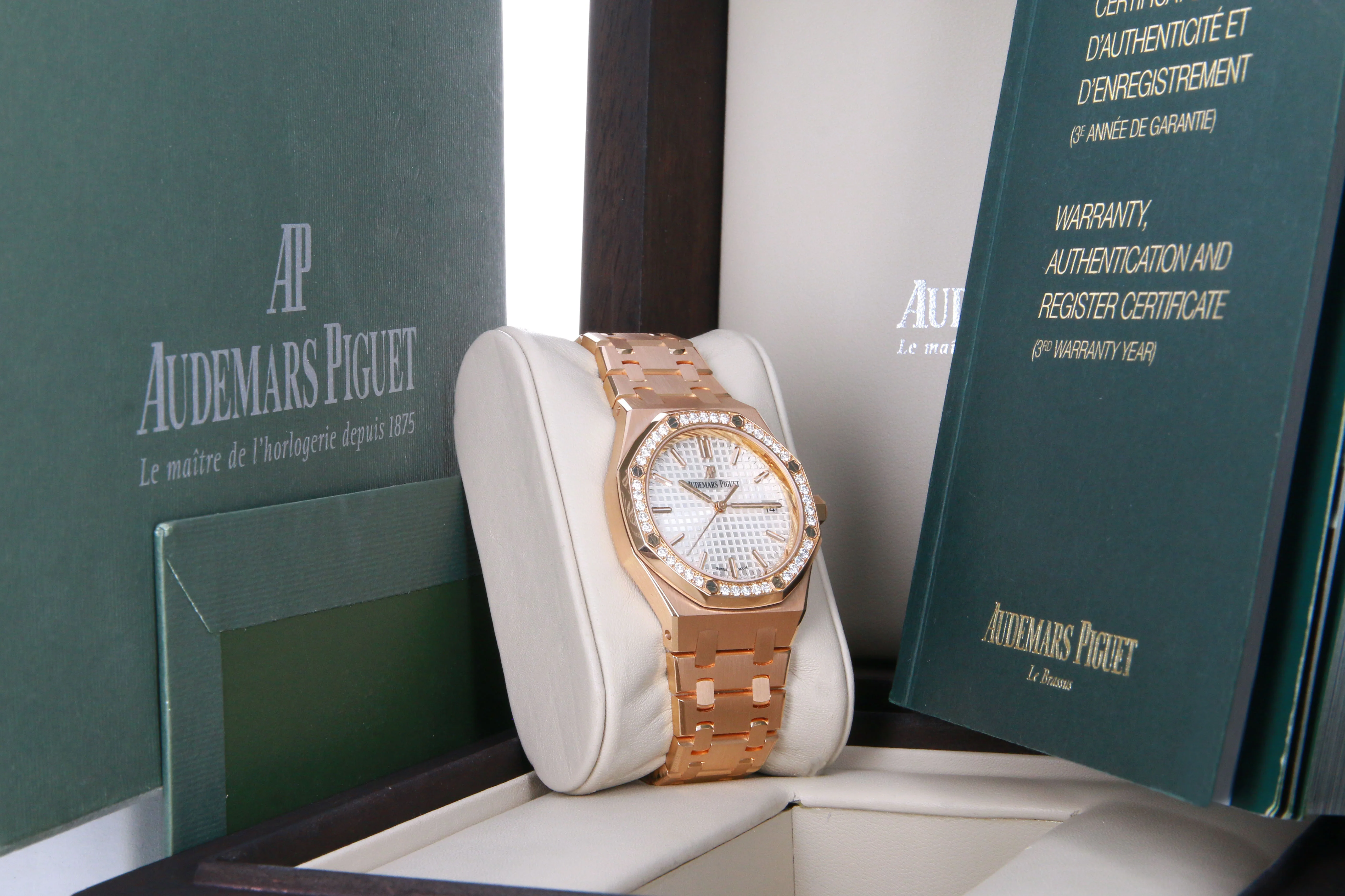 AUDEMARS PIGUET ROYAL OAK 37MM (20BP) #15451O (FACTORY DIAMOND BEZEL) - Image 6