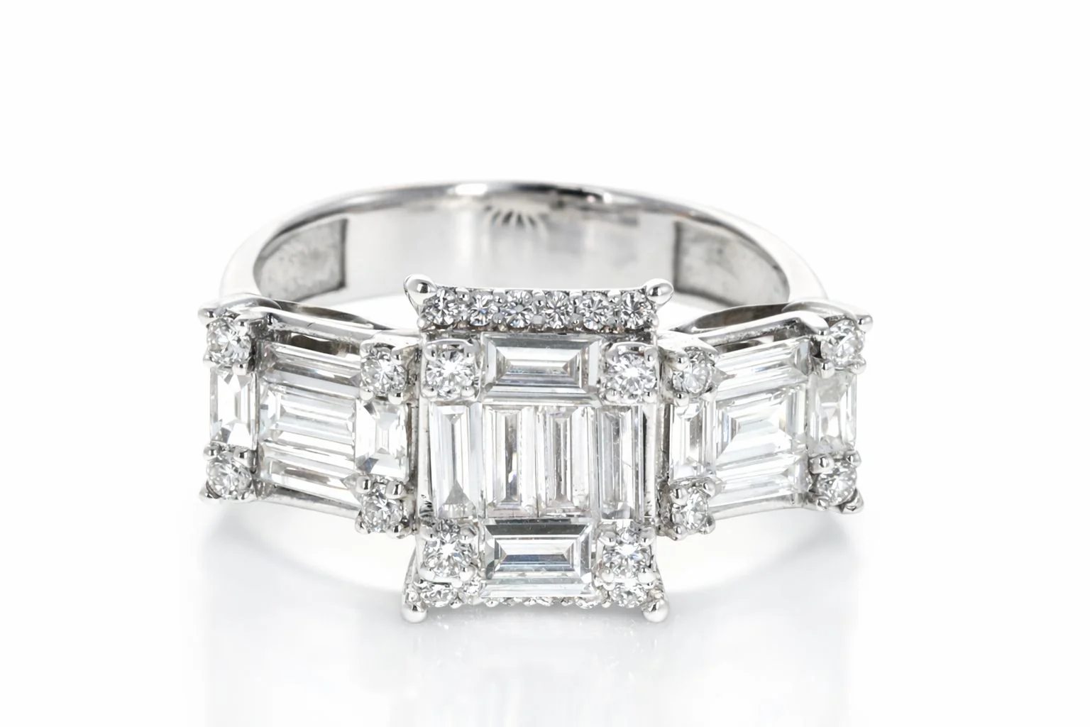 WF CLUSTER RING DIAMONDS WHITE GOLD